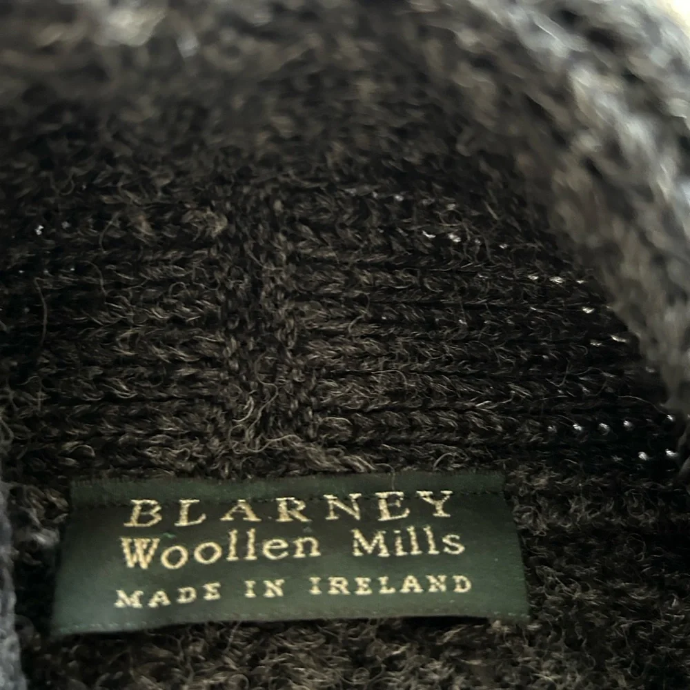 Dark Gray Blarney Woollen Mills Pure New Wool Cardigan Sweater Large - Picture 2 of 12